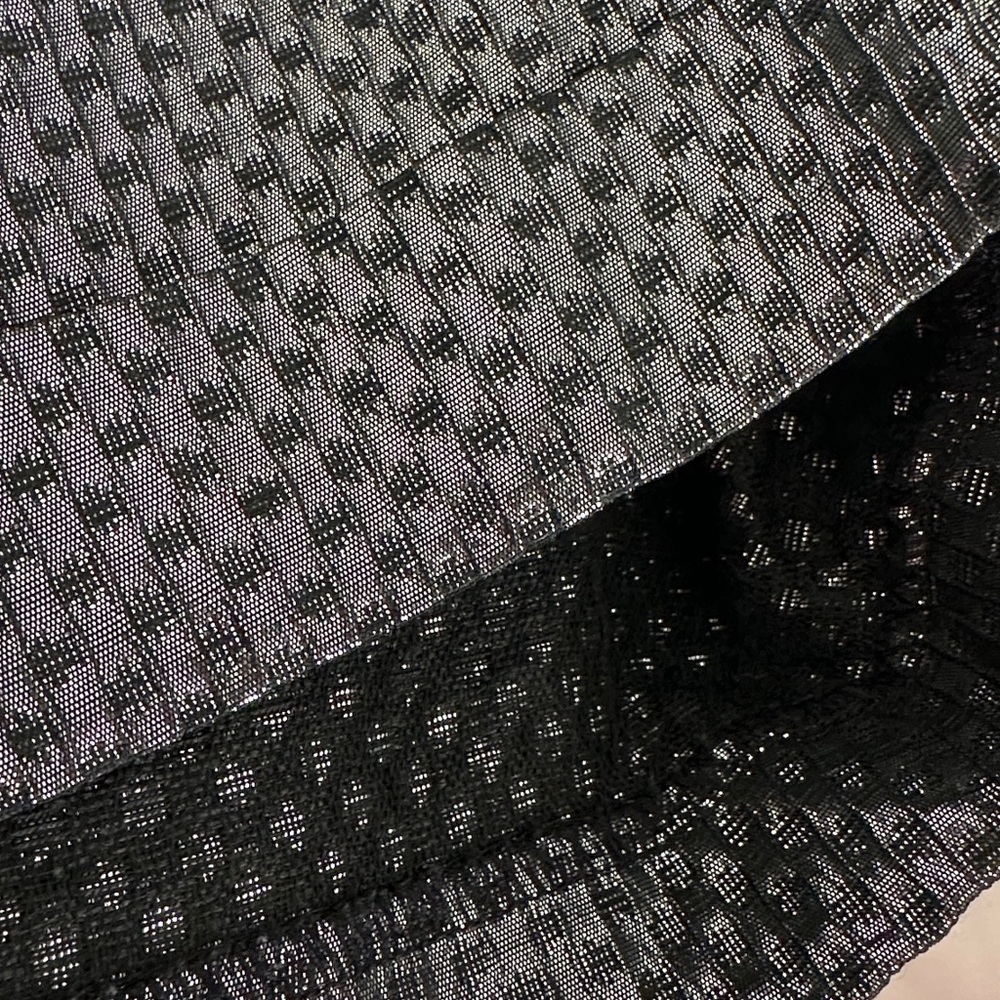 Express Black Metallic Textured Womens Dressy Shorts Size: 6